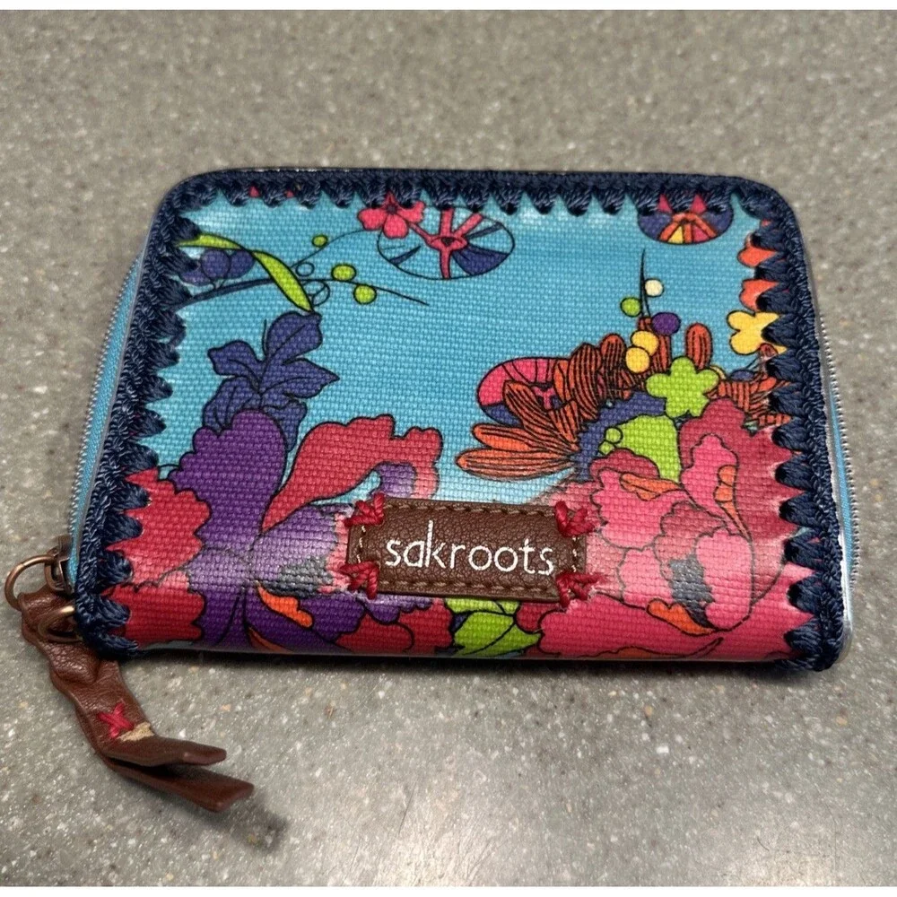 Sakroots Wallet Floral Multicolor Zip Around 5.5" X 4.5" - Picture 1 of 10